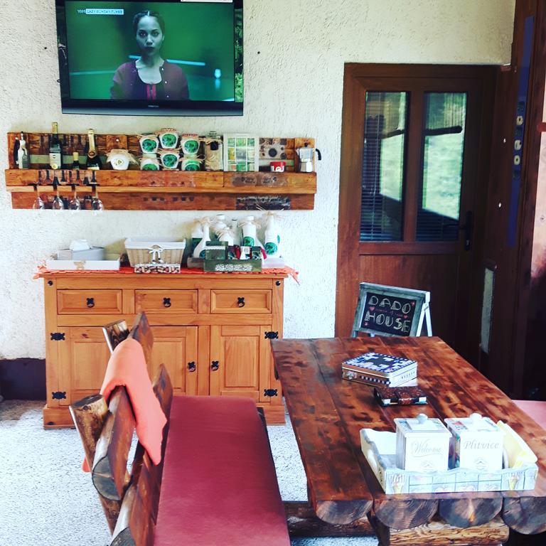 House Dado Hotel Jezerce Ngoại thất bức ảnh